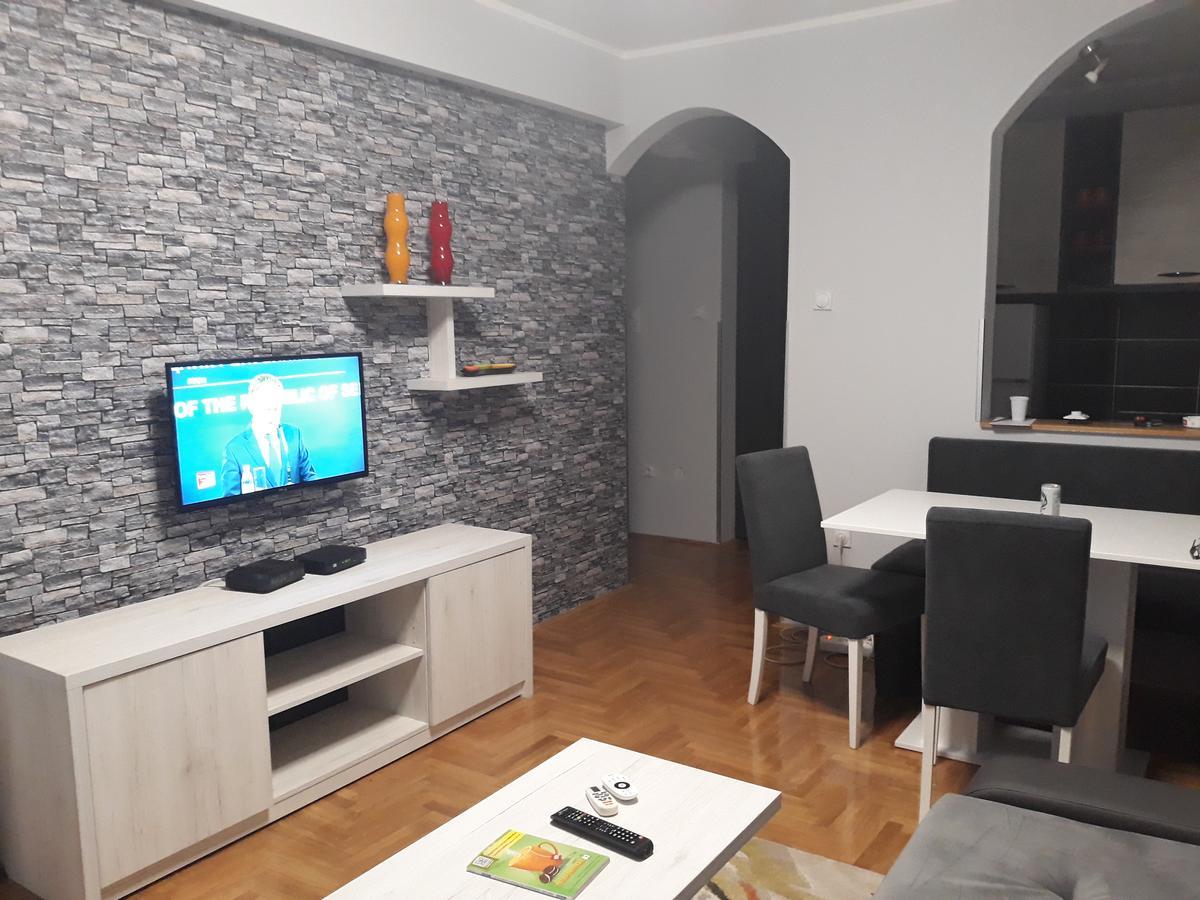 Apartment Azzuro 2 Novi Sad Eksteriør billede