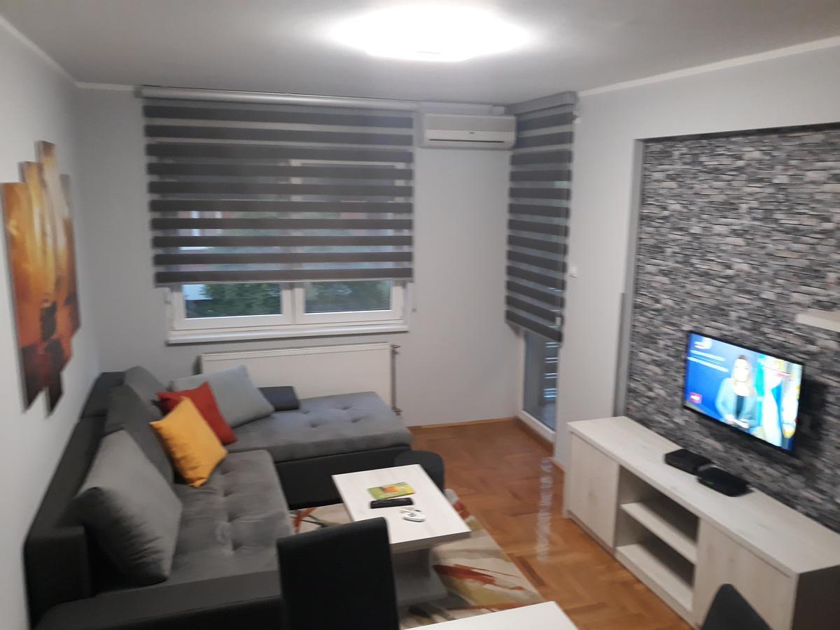 Apartment Azzuro 2 Novi Sad Eksteriør billede